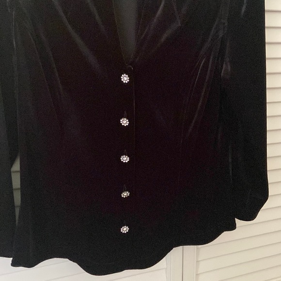 SALE!  Velveteen jacket with 3/4 sleeves and rhinestone buttons! Like new! - Picture 4 of 4